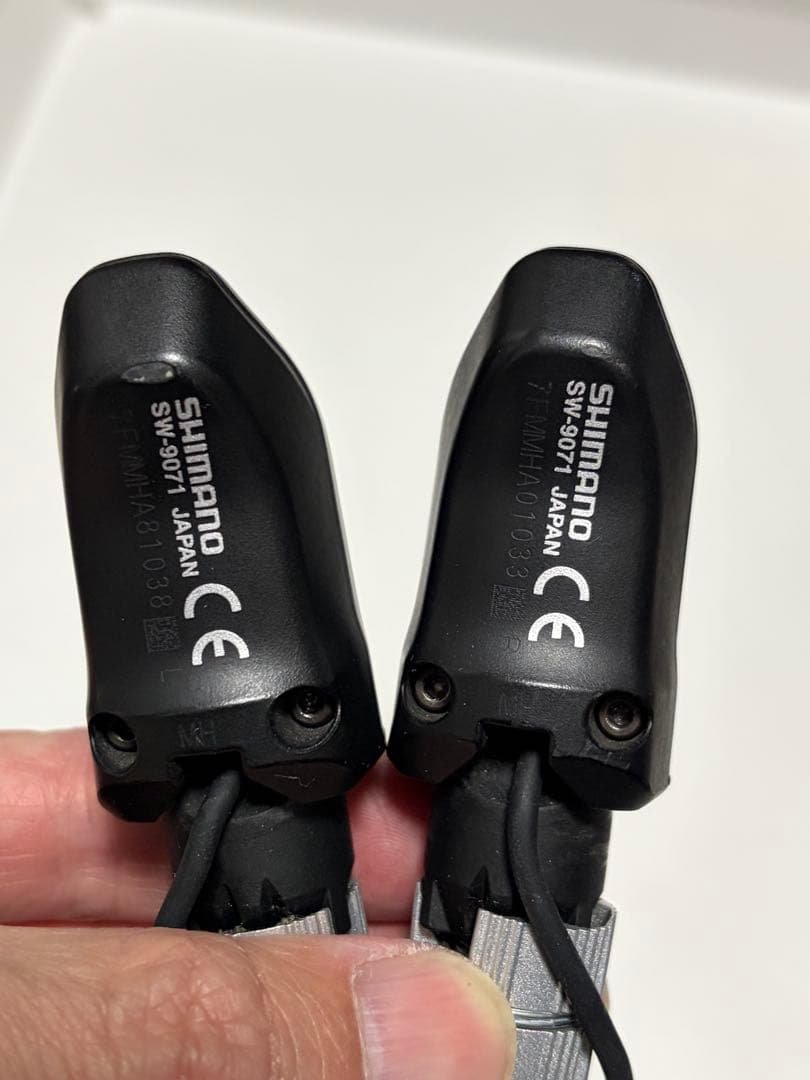 SHIMANOデュラエース　SW-9071 左右セット TT DHバー用シフター