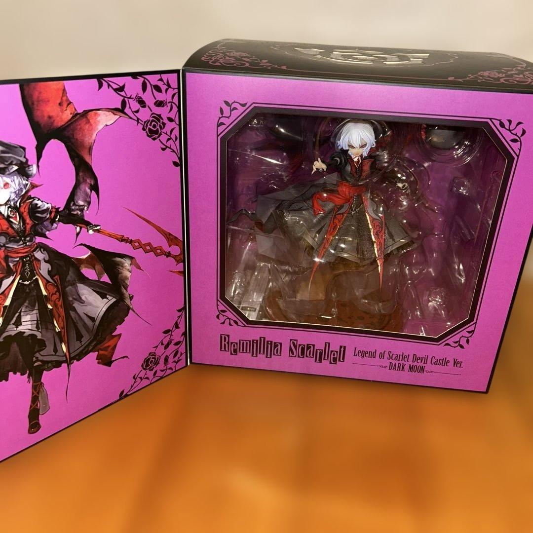 【最終値下げ】レミリア・スカーレット＆十六夜咲夜 紅魔城伝説版 フィギュアセット