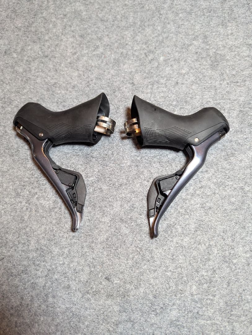 shimano シマノ アルテグラ st-r8150 di2 STIレバー