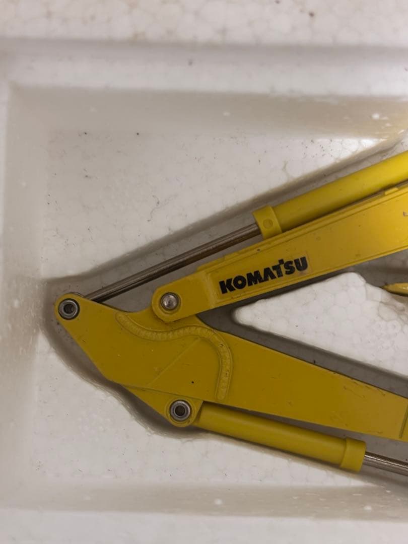 KOMATSU PC200 油圧ショベル 建機ミニカー コマツ