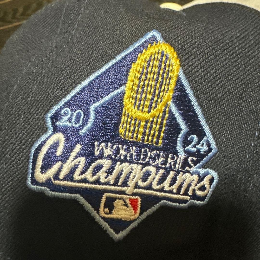 レア品　LA ドジャース　ベースボールキャップ　MLB NEWERA 紺色
