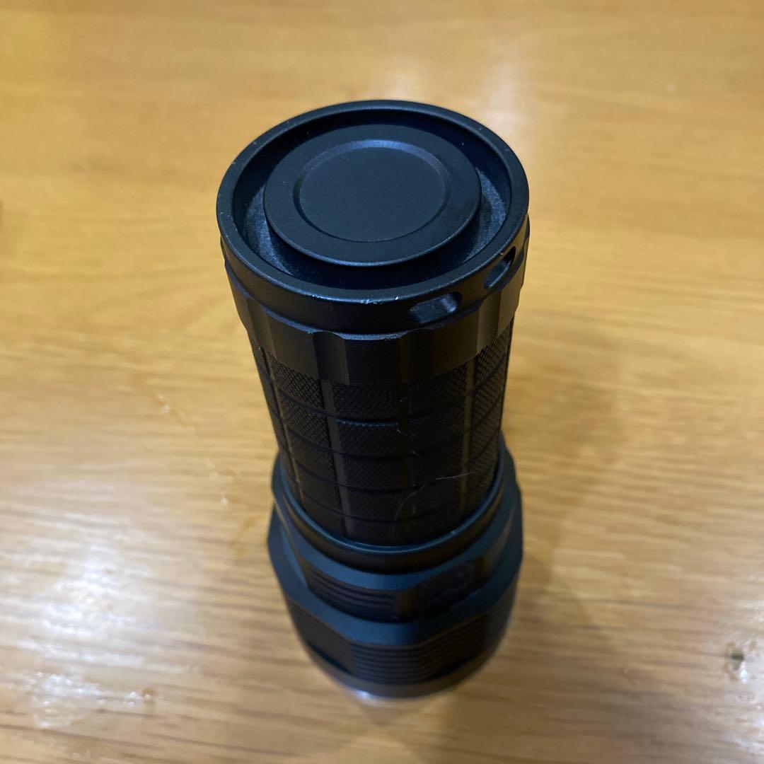 Convoy 4X18A SBT90.2 バッテリー付 懐中電灯 ハンディライト