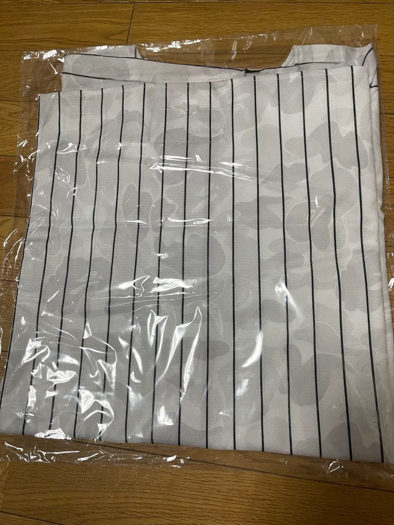 新品未開封千葉ロッテマリーンズ　山本大斗選手BAPEコラボ　ユニフォーム　O寸