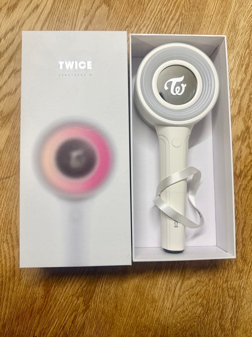 TWICE ペンライト LEDライト付き