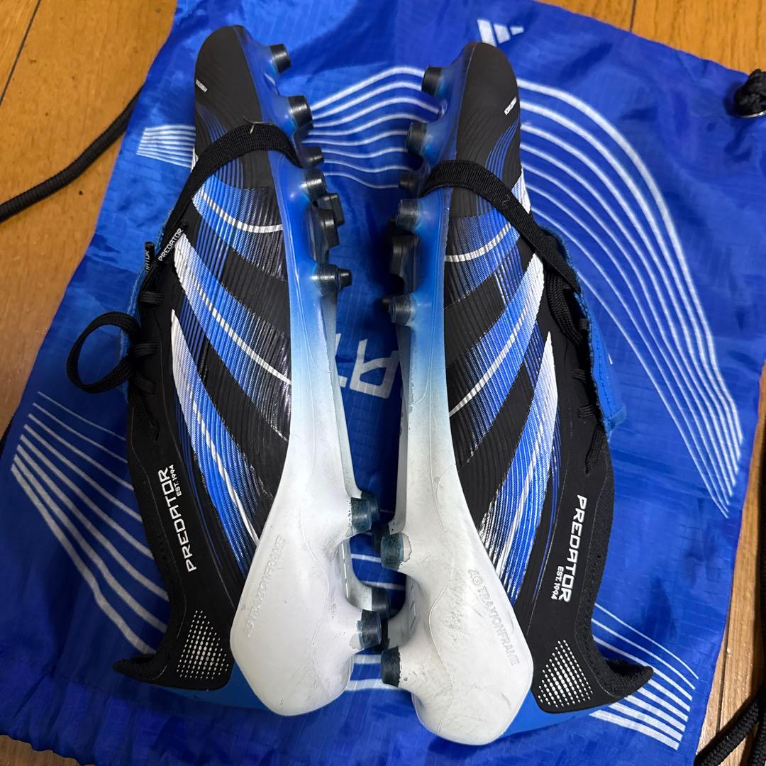 adidas スパイクシューズ プレデター　AGソール ベリンガムモデル
