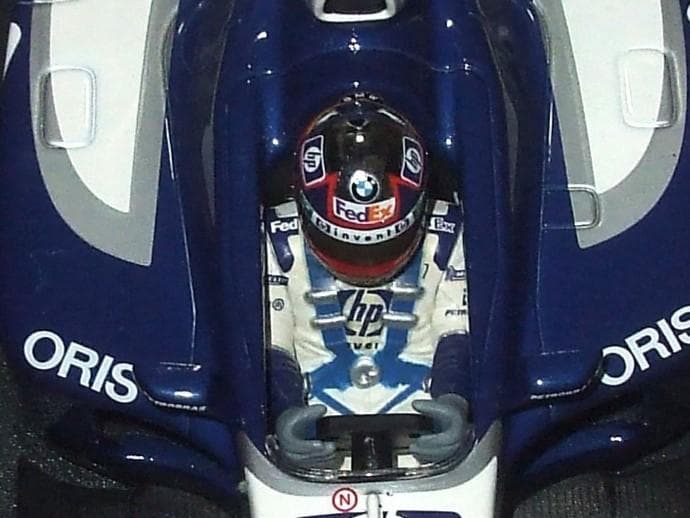 ウィリアムズ　SHOWCAR　２００３　モントーヤ　ミニチャンプス　１／１８