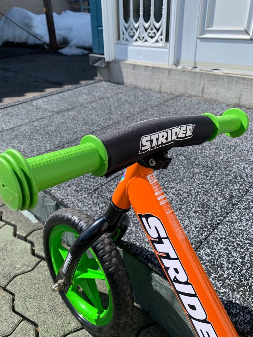 STRIDER バランスバイク ピンクとオレンジ2台セット