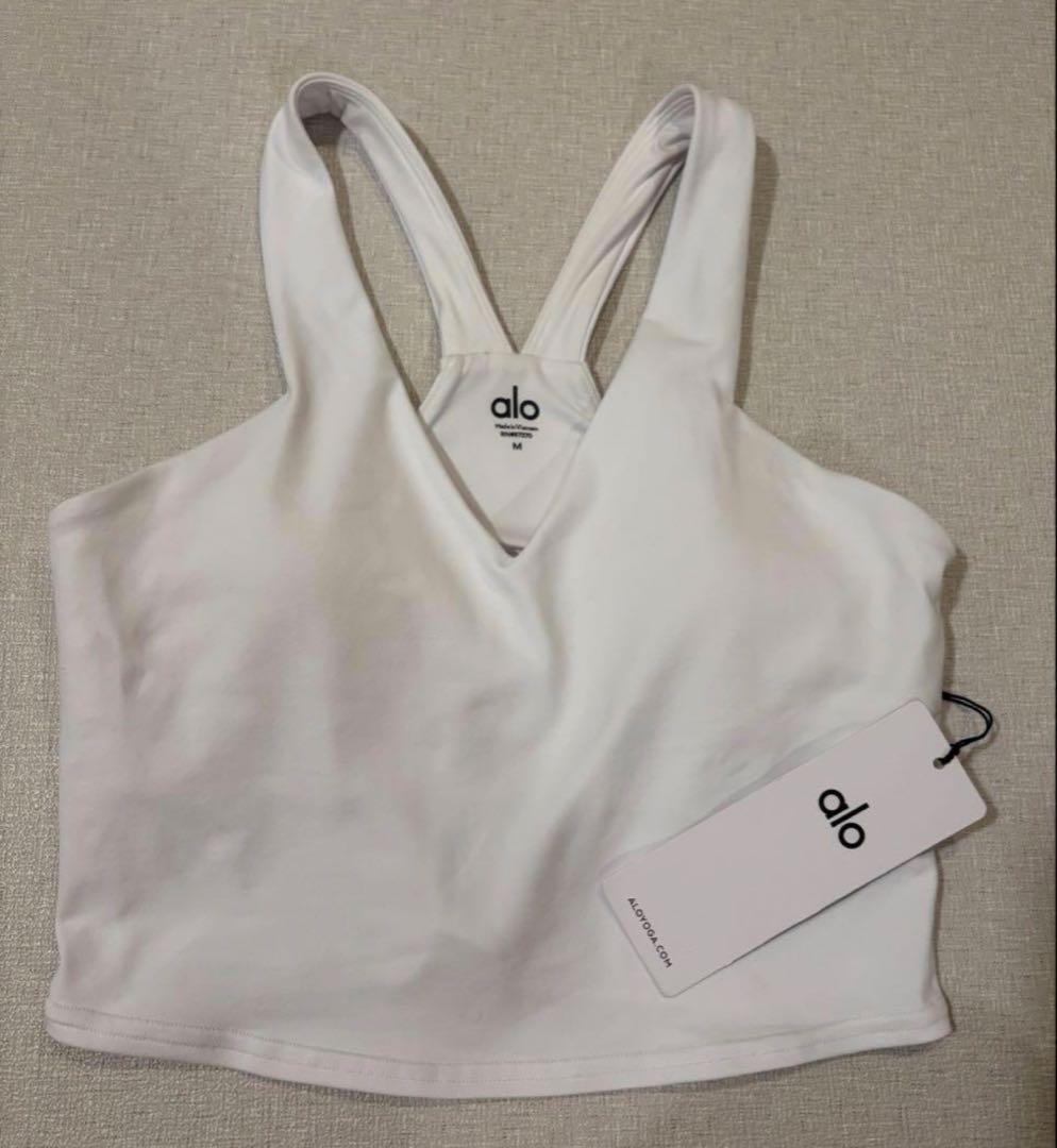 ALO yoga タンクトップ AIRBRUSH REAL BRA ホワイト