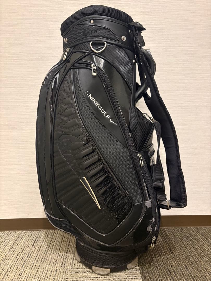 NIKE golf キャディバッグ、フード付き