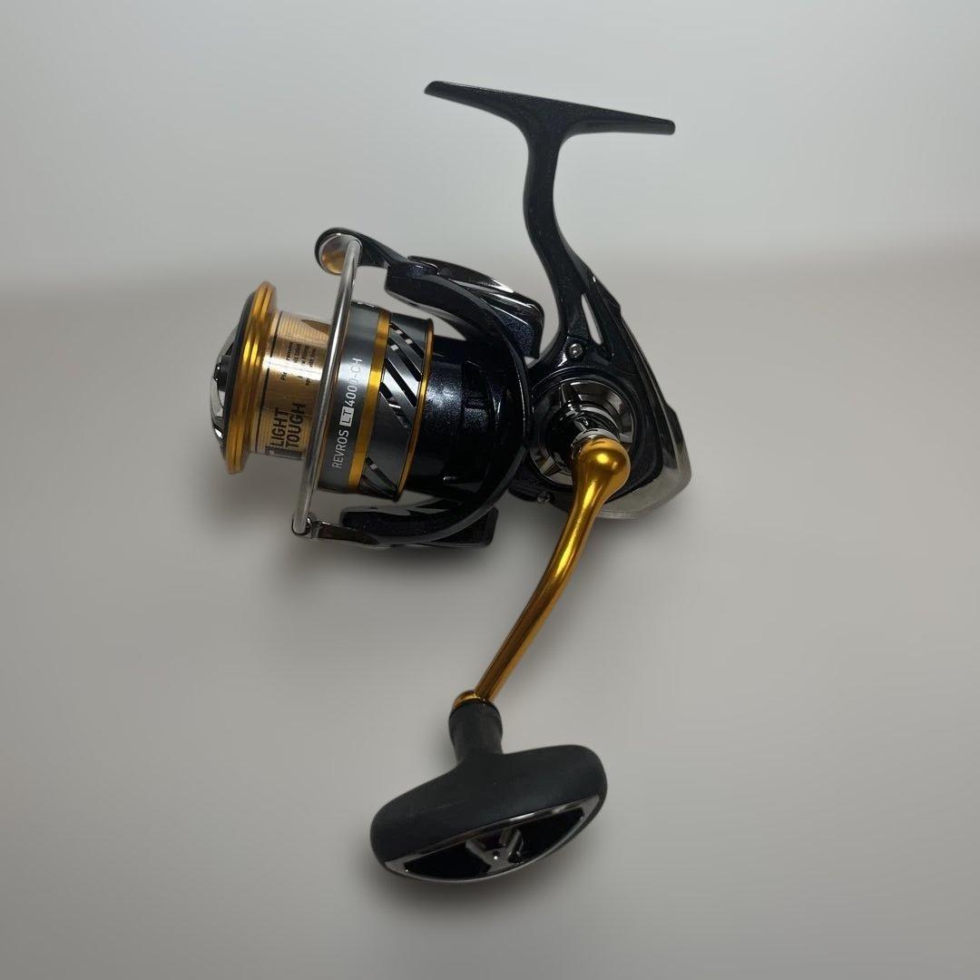 新品　DAIWA REVROS LT4000-CH スピニングリール　ダイワ