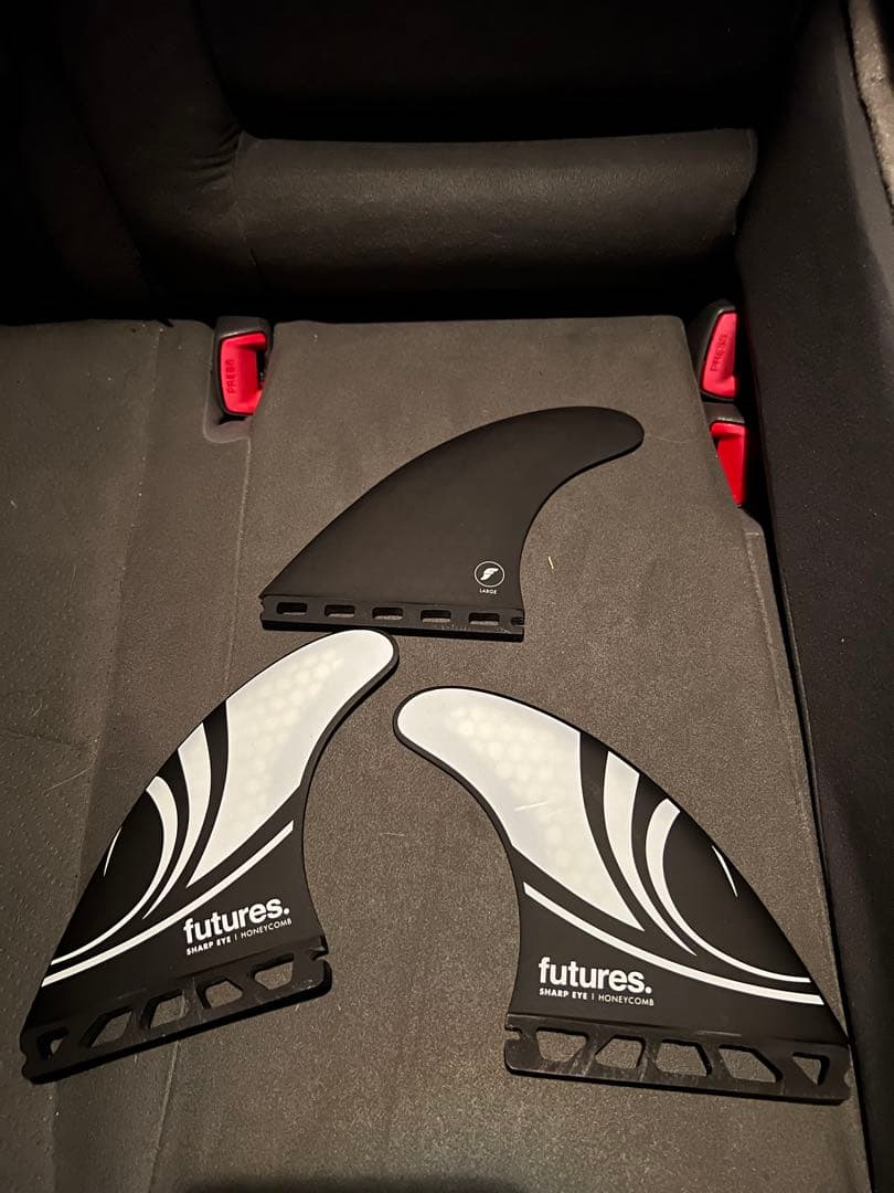 futures SHARP EYE LARGE フィン　新品