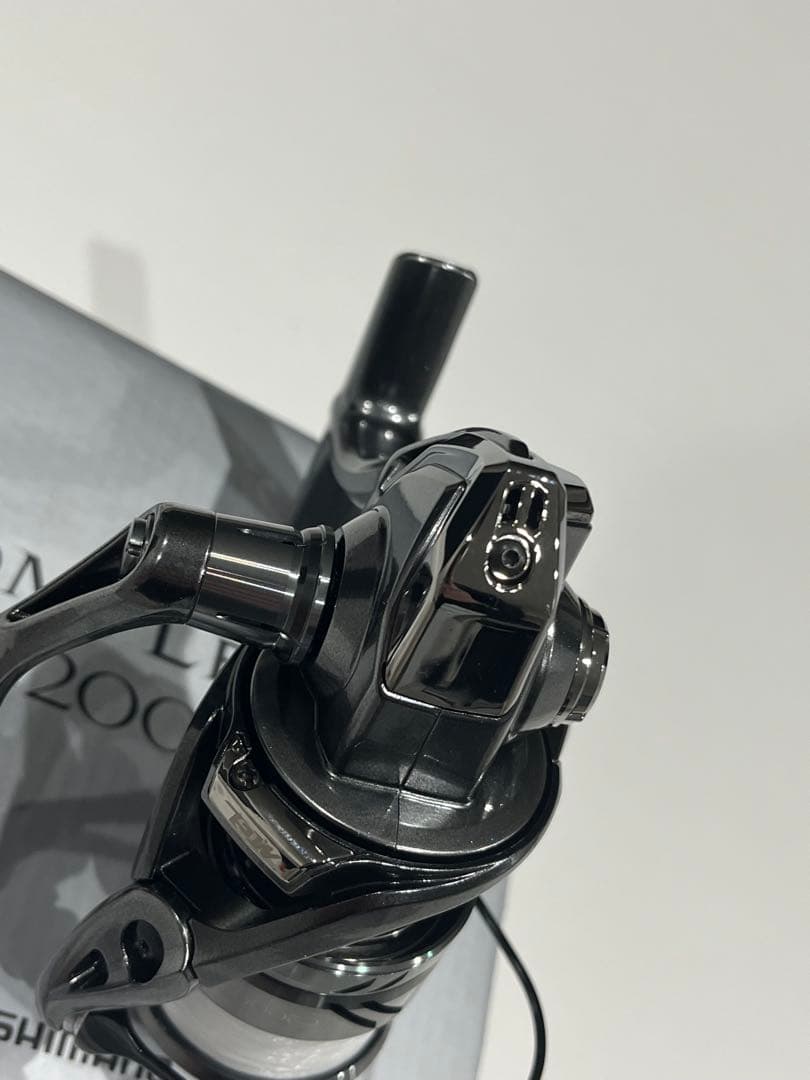 シマノ　21コンプレックスXR C2000 F4