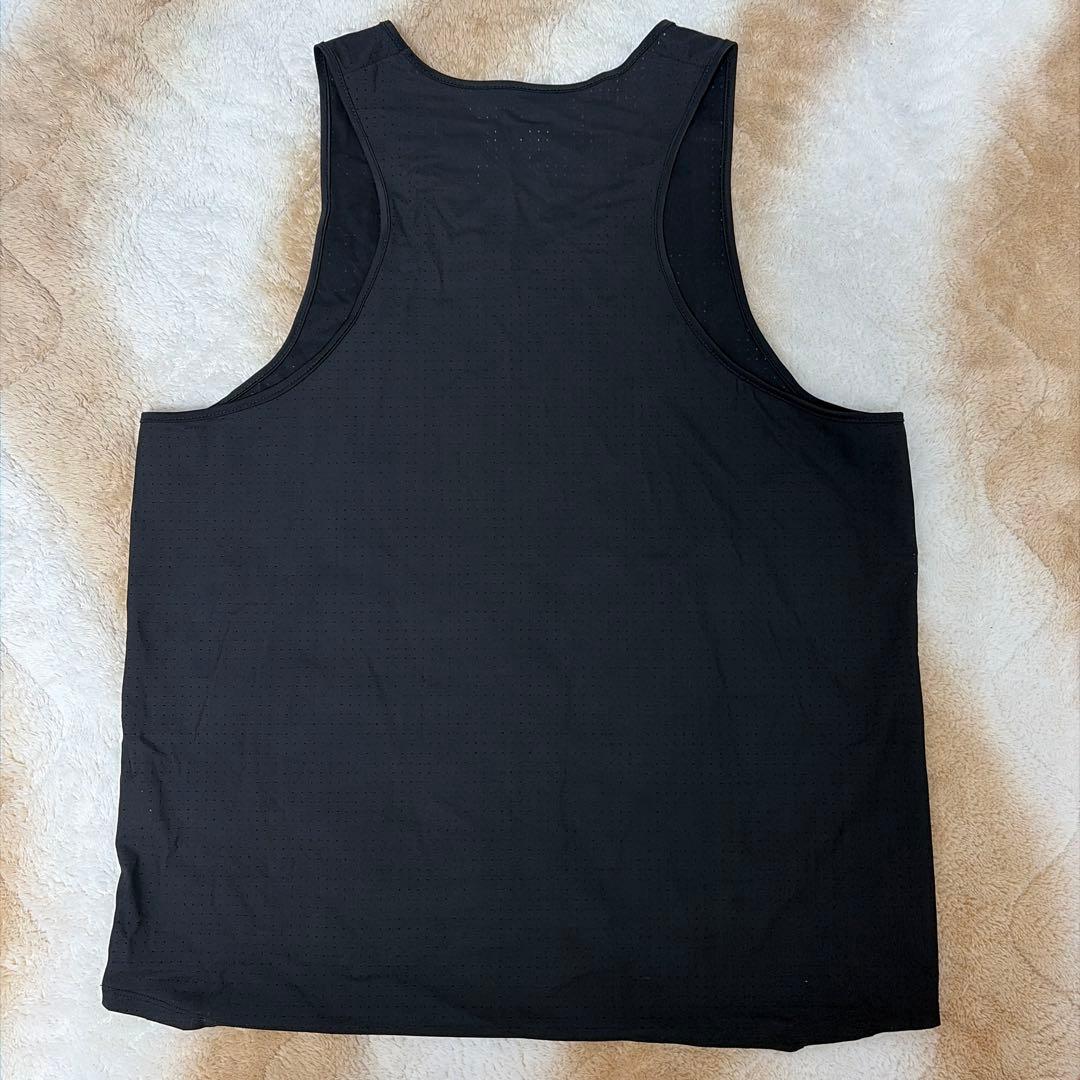 レア UVU Club London Singlet