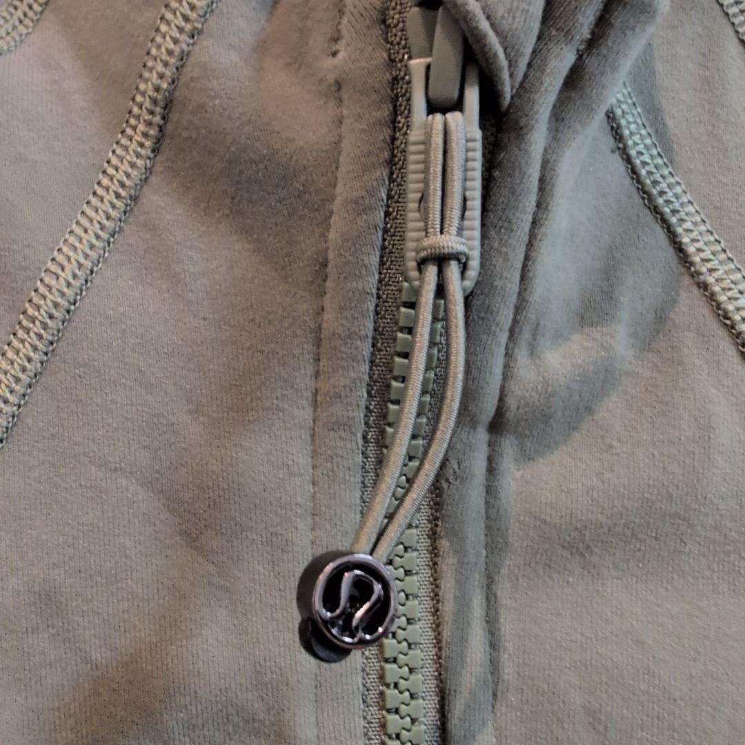 Lululemon グリーンジャージジャケット サイズ2