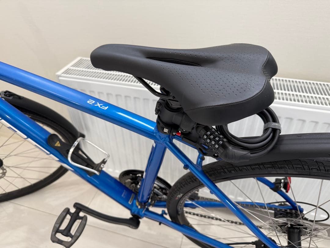 2021 TREK FX2 Alpine Blue　M 美品　札幌直渡し限定