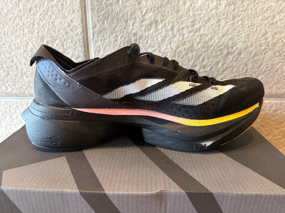 アディゼロ アディオス プロ 3 M （27.0㎝）