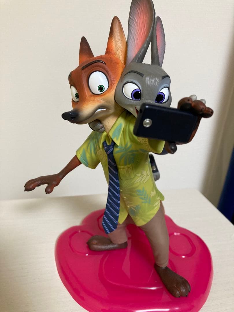 ズートピア　フィギュア　4点セット