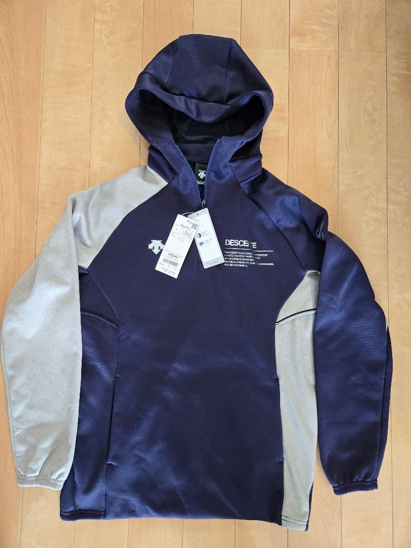 DESCENTE　バリアフリース　M　未使用タグ付き