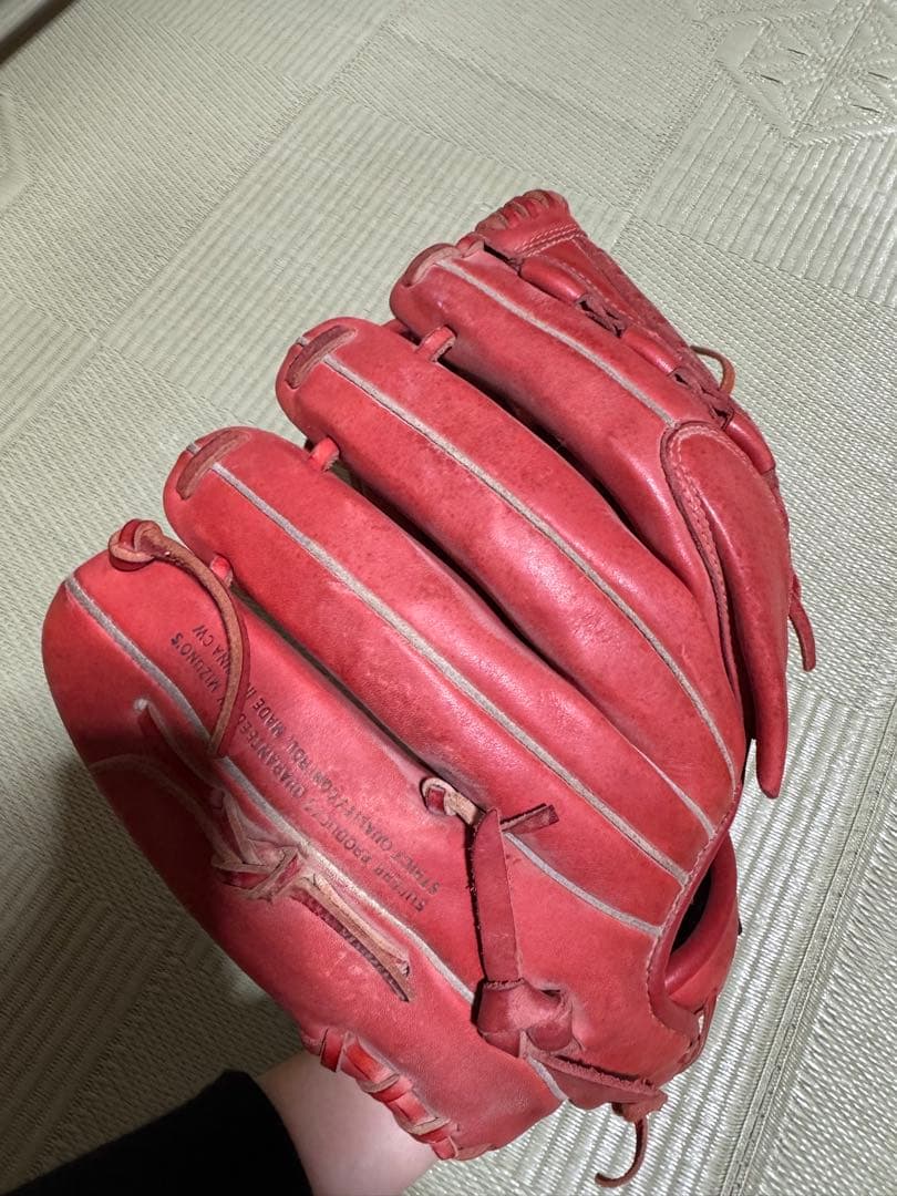 Mizuno Victory Shape 軟式グローブ レッド