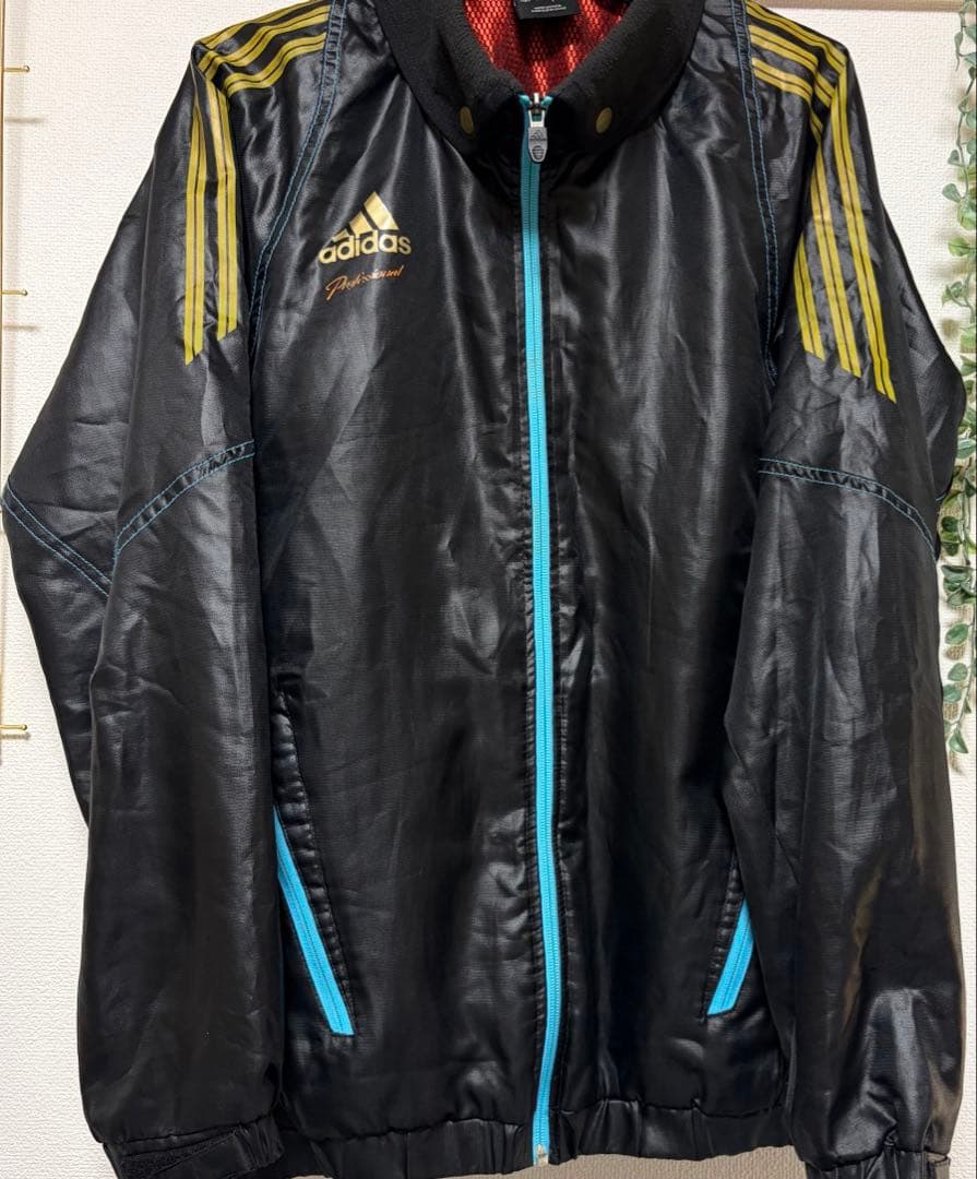 adidasアディダスプロフェッショナル 襟フリースジャンパー(パンツ付)