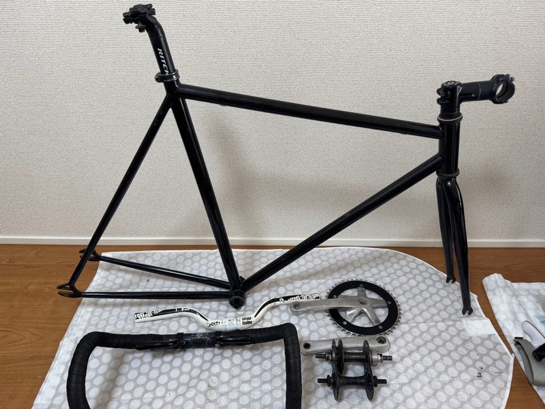 ピストバイクフレーム　パシュート　ブラック　おまけ多数