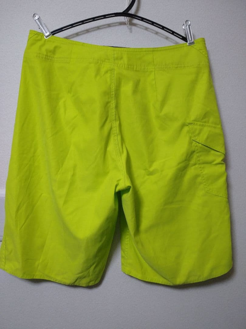 値下げ ☆ VOLCOM 水着 サーフパンツ 30 蛍光イエロー
