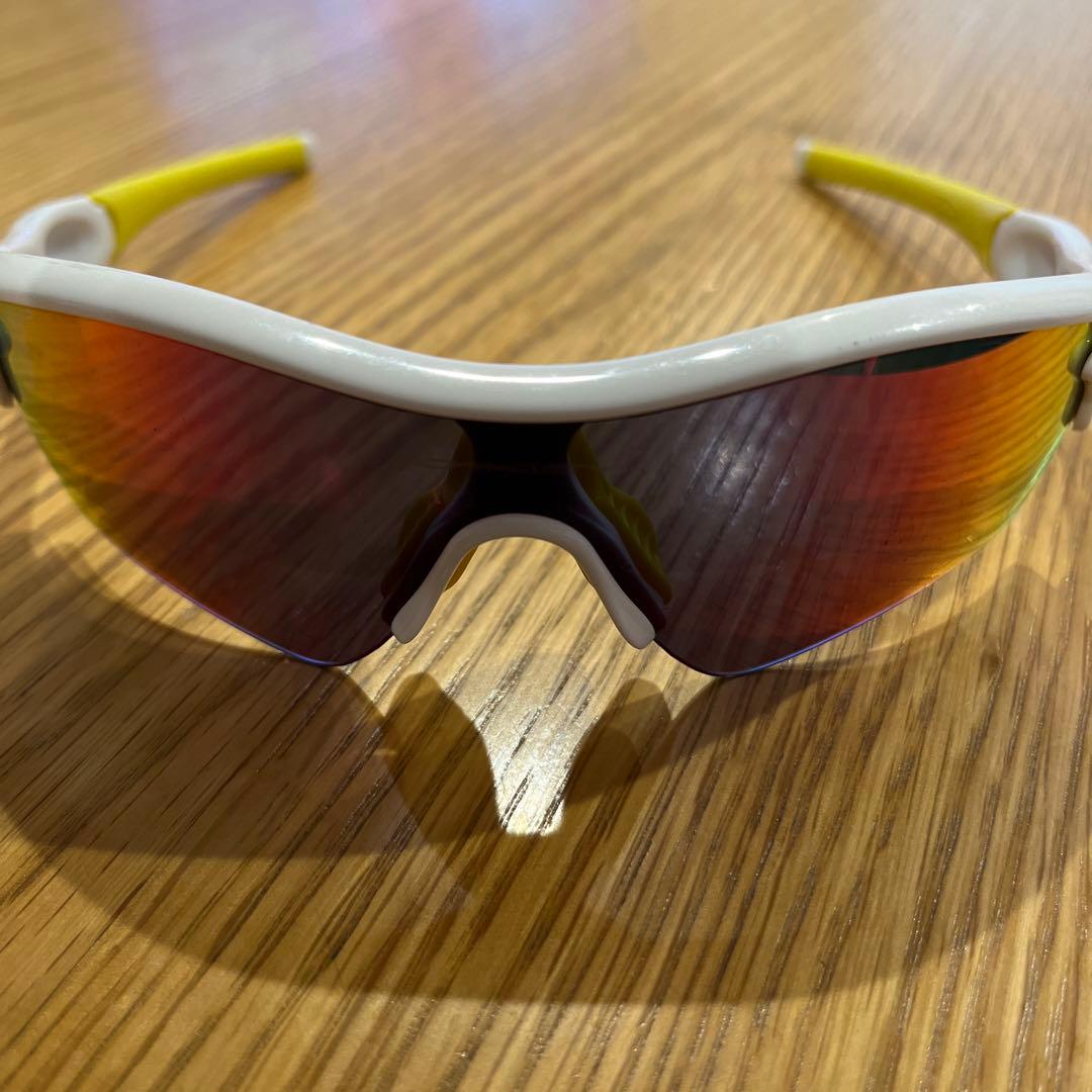 Oakley スポーツサングラス ホワイト/イエロー