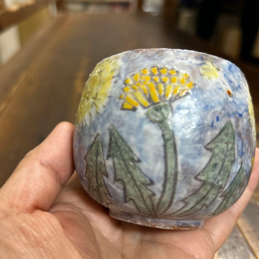 作家　陶芸作家　小物入れ　蓋物　うさぎとたんぽぽ　1点もの
