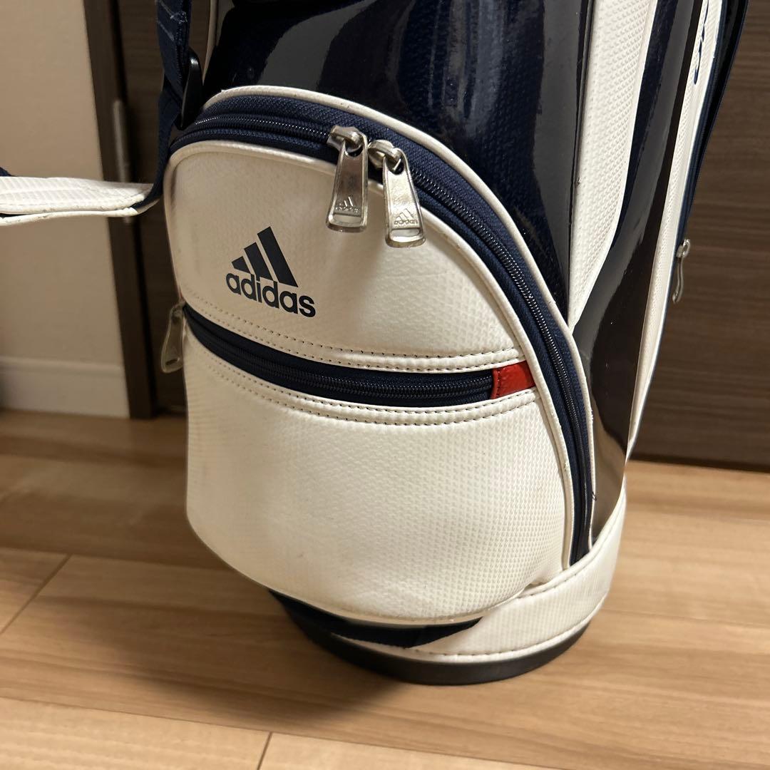アディダス キャディバッグ 軽量2.9kg AWU38