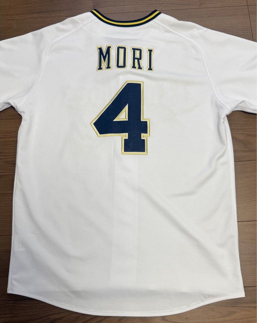 ORIX Buffaloes ハイクオリティユニフォーム ホーム 森友哉4