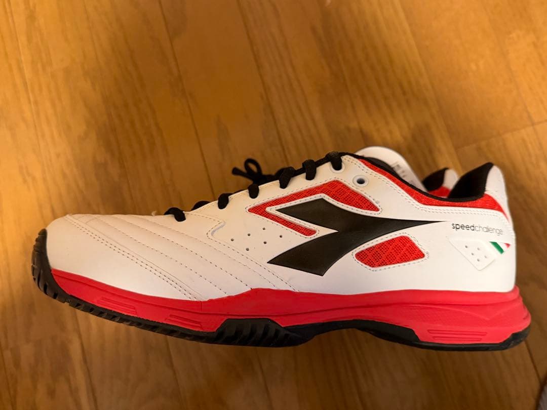新品未使用タグ付き Diadora ディアドラテニスシューズ 28センチ