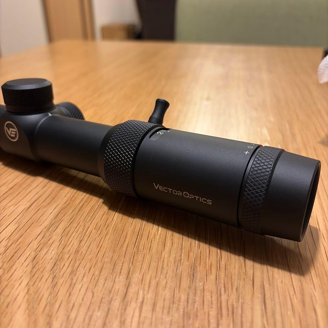 VectorOptics FORESTER JR 1-4x24スコープ