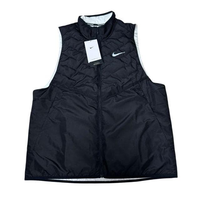 K3新品 XL ナイキ ランニング 中綿ベスト 黒 DD5648-010