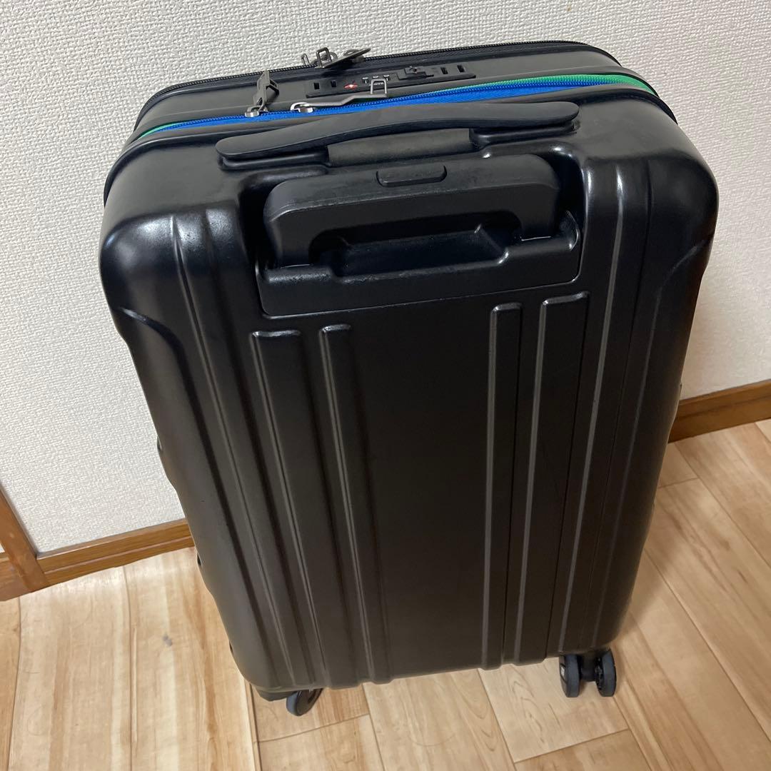 希少　日本未発売　ヨネックス　キャリー