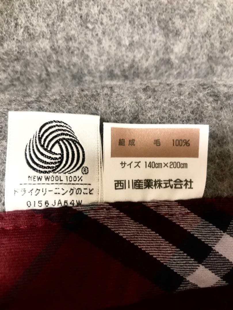 BURBERRYS バーバリーの暖かい100%ウールブランケット新品、