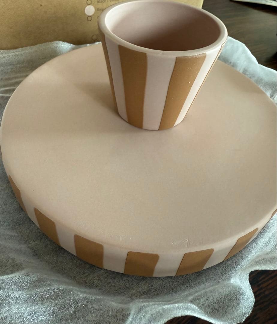 OYOY TOPPUTRAY ケーキスタンド　北欧　完売品　トレイ　フルーツカゴ