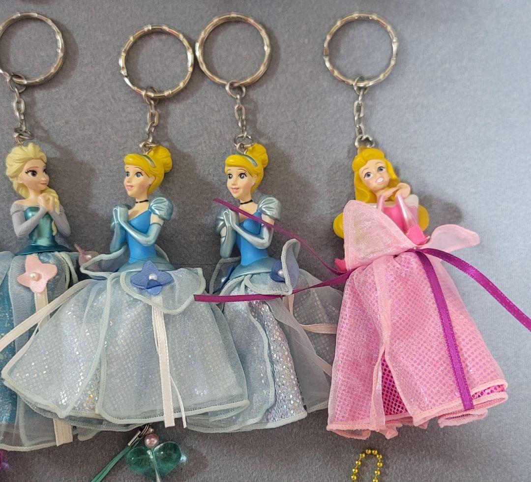 東京ディズニーリゾート ディズニープリンセスキーホルダー 21点セット