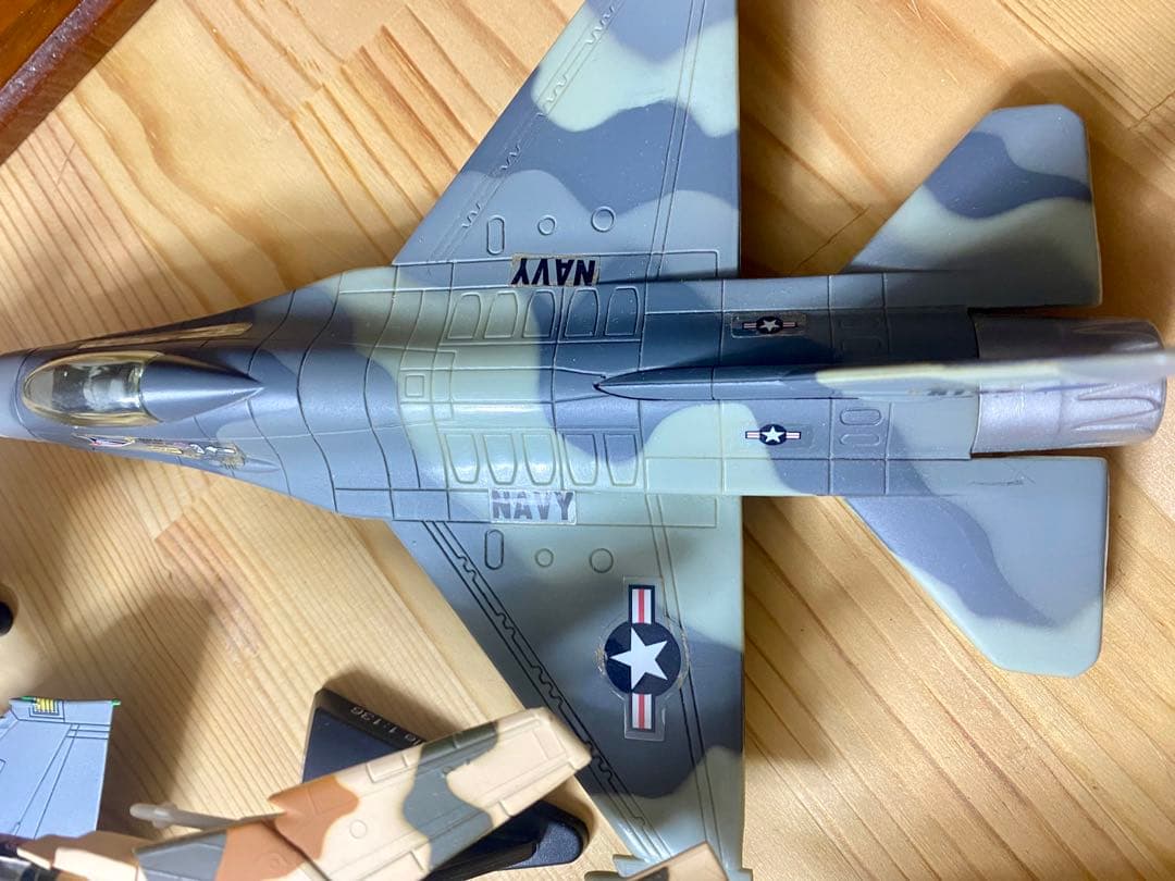 飛行機　戦闘機　模型