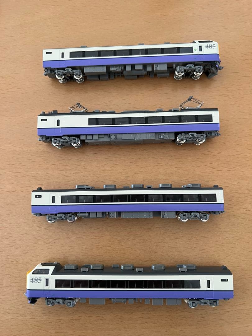 TOMIX JR 485系特急電車 (白鳥)基本セット 92578