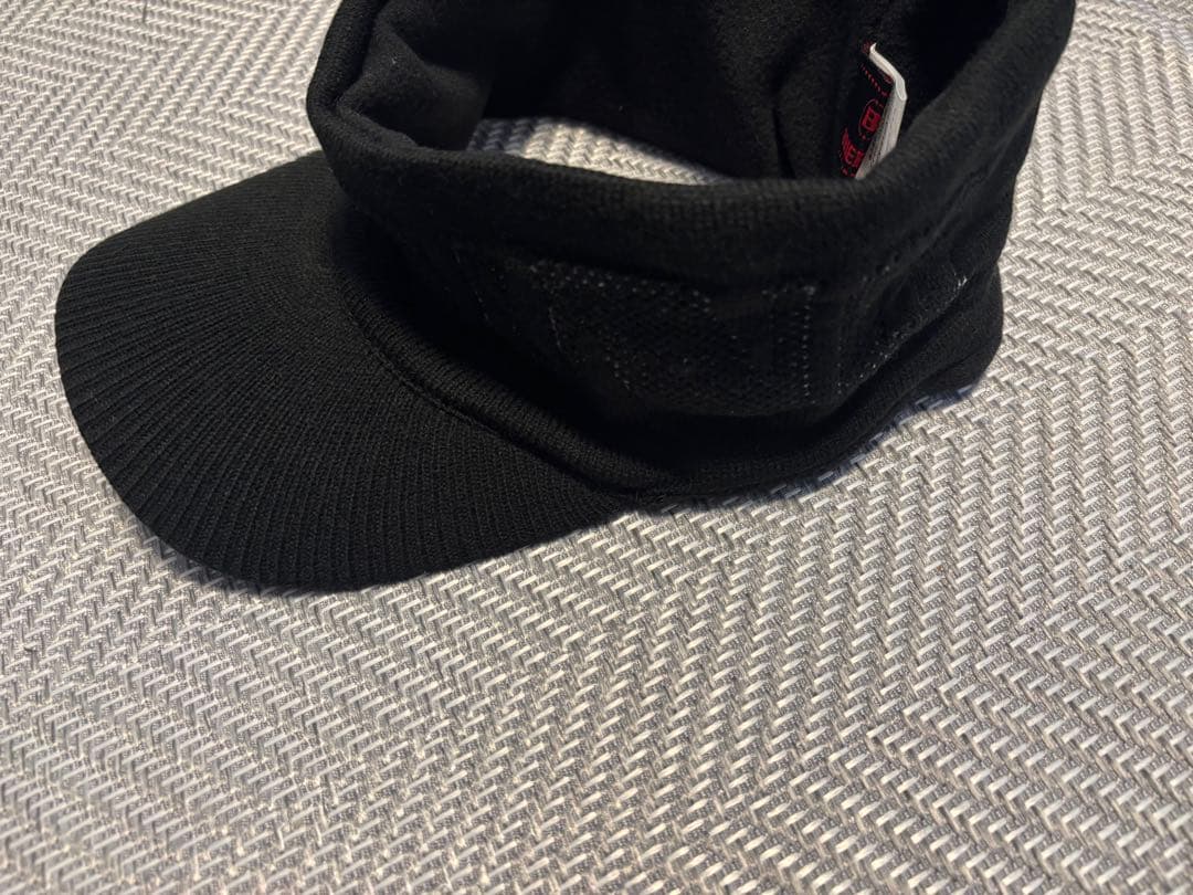 ブリーフィング ニット帽 黒 ロゴ入り 未使用品