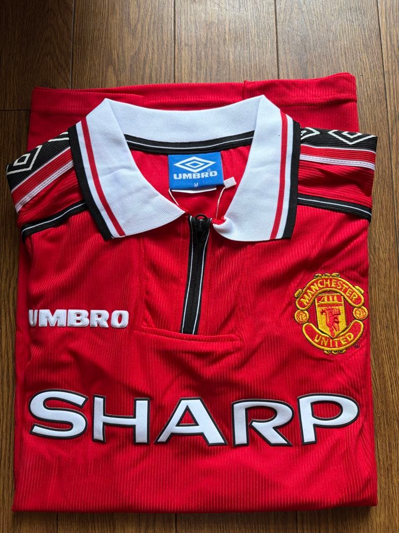 マンチェスター・ユナイテッド 1999 ヴィンテージ（Umbro／SHARP）