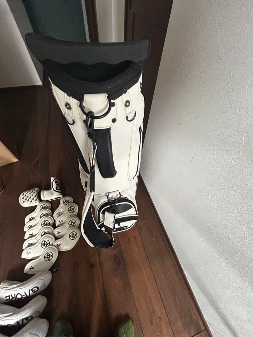 【バラ売り可コメントください】G/FORE キャディバッグ＆ヘッドカバー一式