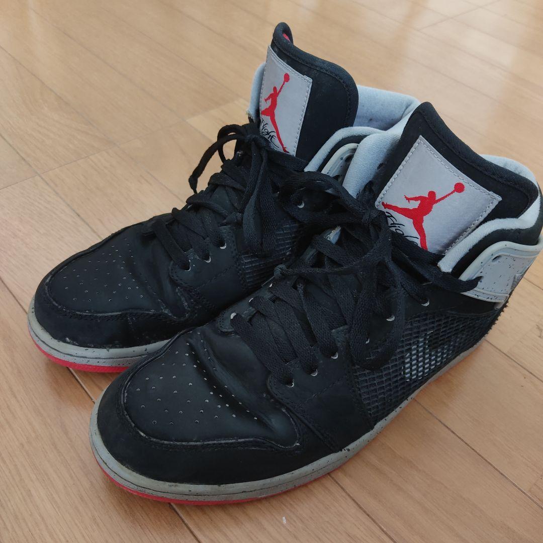 Air Jordan ハイカットシューズ ブラック/レッド