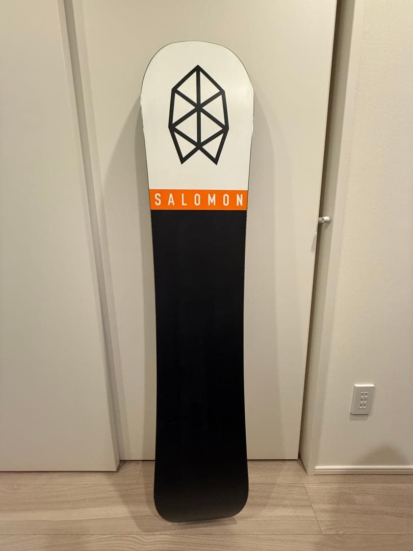 値下げしました！Salomon SUPER 8 スノーボード　154CM