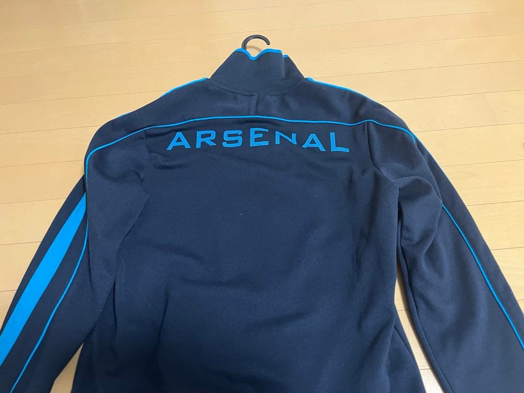 【美品】nike アーセナル　ジャージ上 Mサイズ