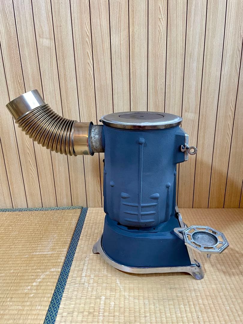昭和レトロ 函館日栄 コークスストーブ 鋳物製 石炭ストーブ