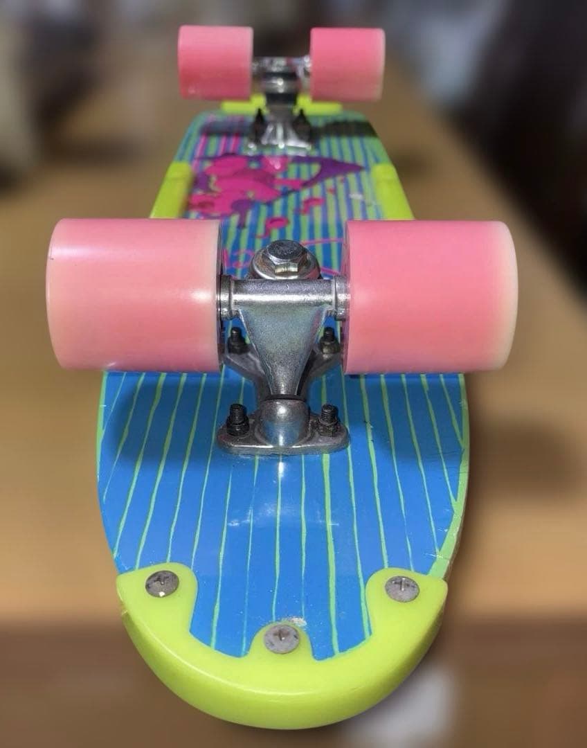 昭和レトロ　カラフルスケートボード ピンクホイール　こども用