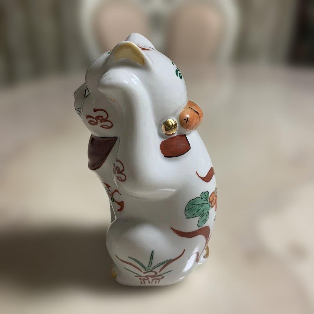 招き猫　　伊万里焼き