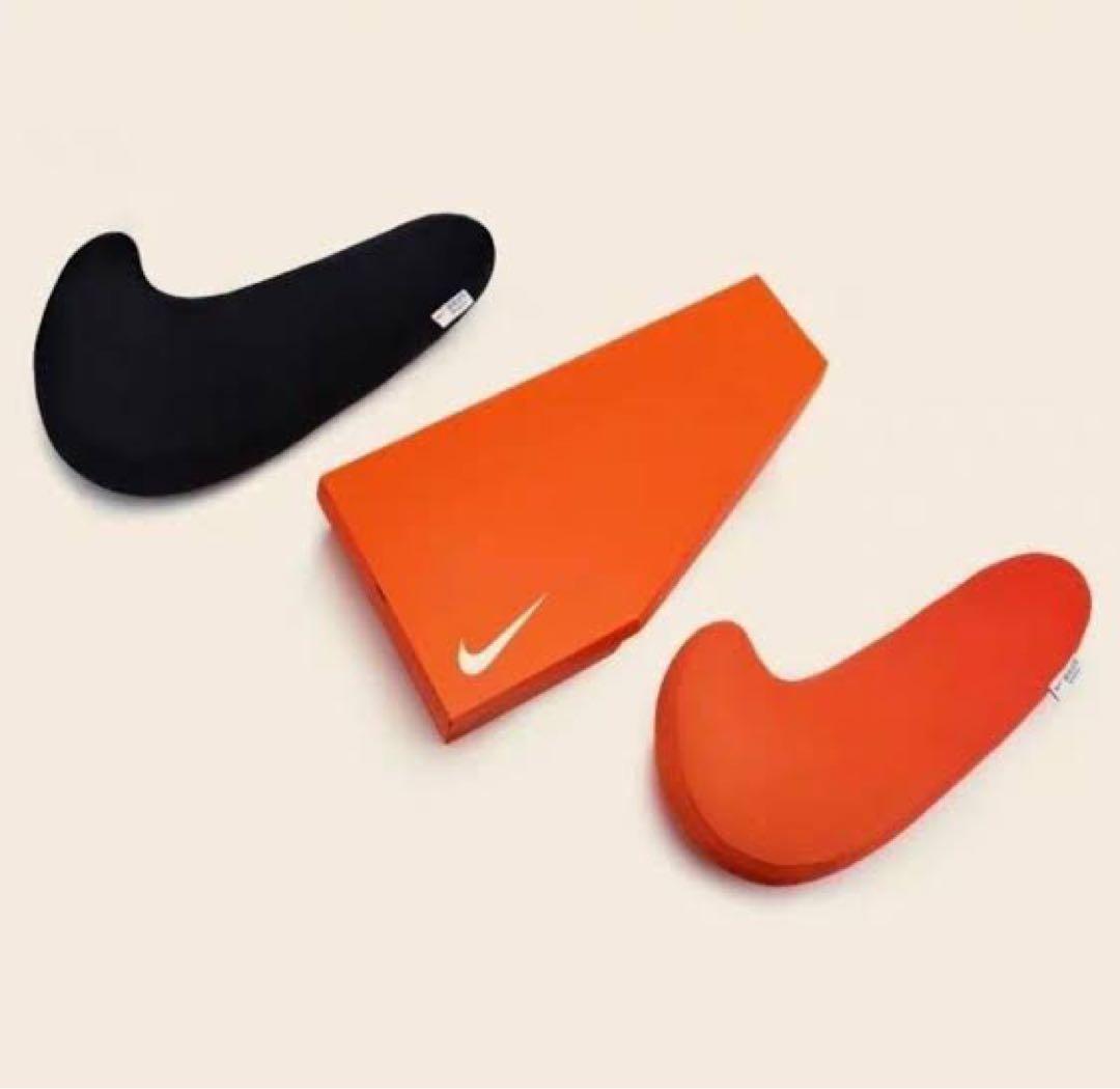 NIKE SWOOSH BIRTHDAY PILLOW クッション