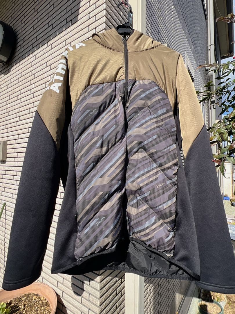 ATHLETA 中綿ウォームアップジャケット
